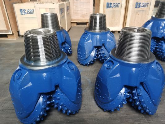 le peu de perçage de 393.7mm IADC 537 pour plate- pétrolier la pièce forgéee et le traitement thermique