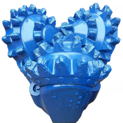 Taille standard tricône de trépans à molettes de roche de carbure de tungstène avec les dents en acier