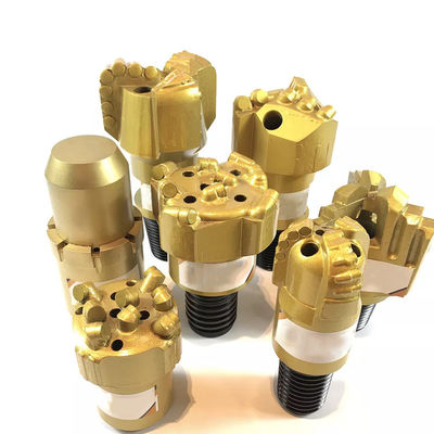 3-8 lames Diamond Compact Bits polycristallin 4 3/4&quot; à 17 1/2 »
