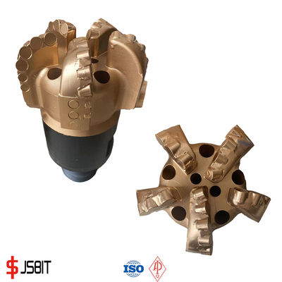 L'usine 8,5 de puissance avancent Diamond Compact Drill Bits petit à petit polycristallin 216mm 5 lames