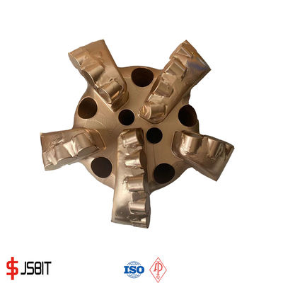 L'usine 8,5 de puissance avancent Diamond Compact Drill Bits petit à petit polycristallin 216mm 5 lames