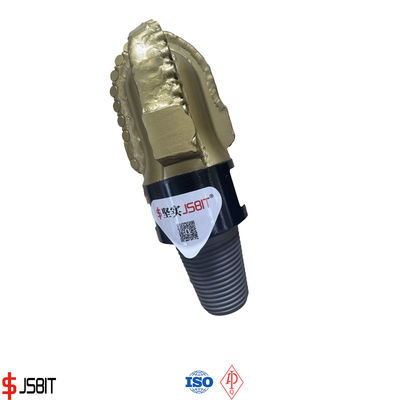 Corps de forgeage en acier polycristallin diamant compact Forage 3 lames 132 mm
