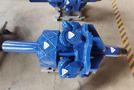 Disque dur à ouverture de trou de 800 mm pour le forage sans tranchée avec rouleau de 12 pouces