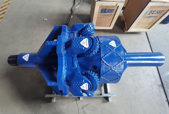Un ouvre-trous à disque dur de 700 mm et une pelle de roche dure pour le forage horizontal avec une roue de 12 pouces