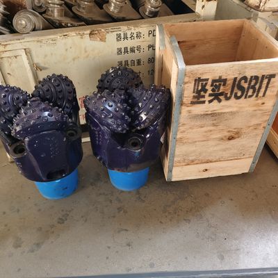 Forage de roche Tricone de haute qualité 9 7/8 pouces 250 mm IADC637