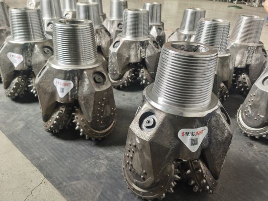 Produit de l'usine Directement 11 5/8 pouces 295 mm IADC537 Tci Tricone