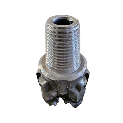 Fabrique de puissance IADC127 117.5mm 4 5/8 pouces Dent en acier Tricone rouleau Bit