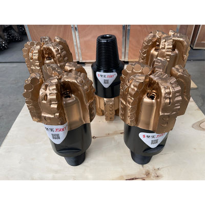 L'usine de puissance 6 1/4 pouces 159 mm 5 lames PDC Perçage