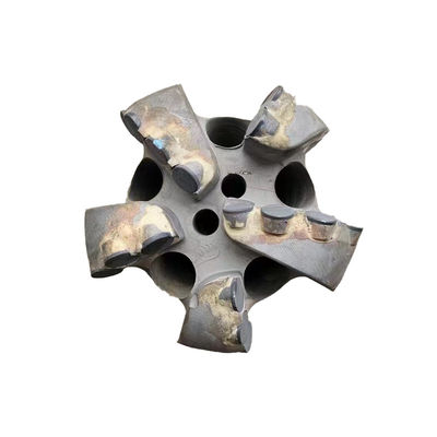Fabrique 118mm 4 5/8 pouces 5 lames PDC Pièce de forage de base